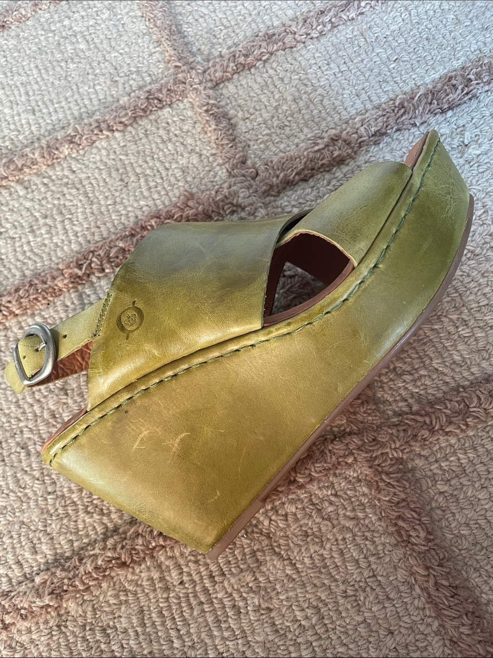 Born Olive Green Leather Wedge Straps Slingbacks Sandals Size 9 - Picture 10 of 14